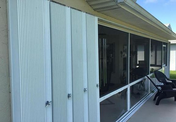 Home For Sale In Palm Grove