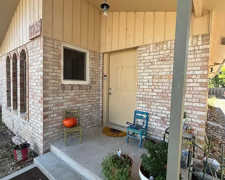 7103 Guadalupe St — Photo 17