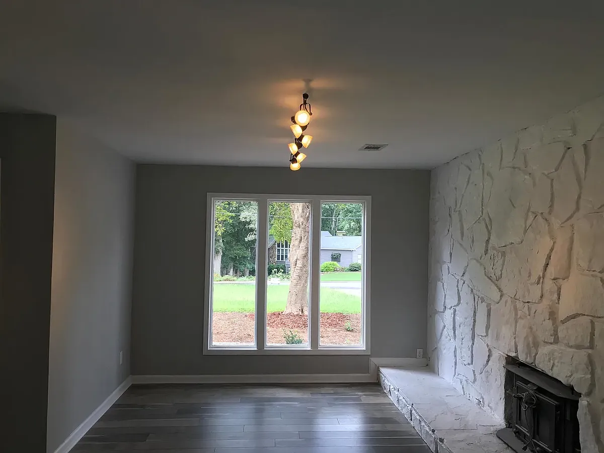 Building Photo - 3820 Manor House Dr