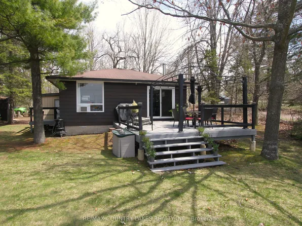 31 Hillcrest Ave, Kawartha Lakes, ON K0M 2B0