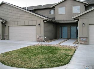 23742 461a Ave APT 2, Wentworth, SD 57075