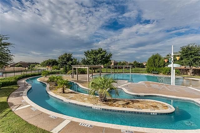 1st image of 8725 Noontide Dr