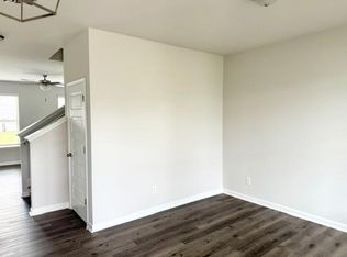 101 Denmon Ct, Calhoun, GA 30701