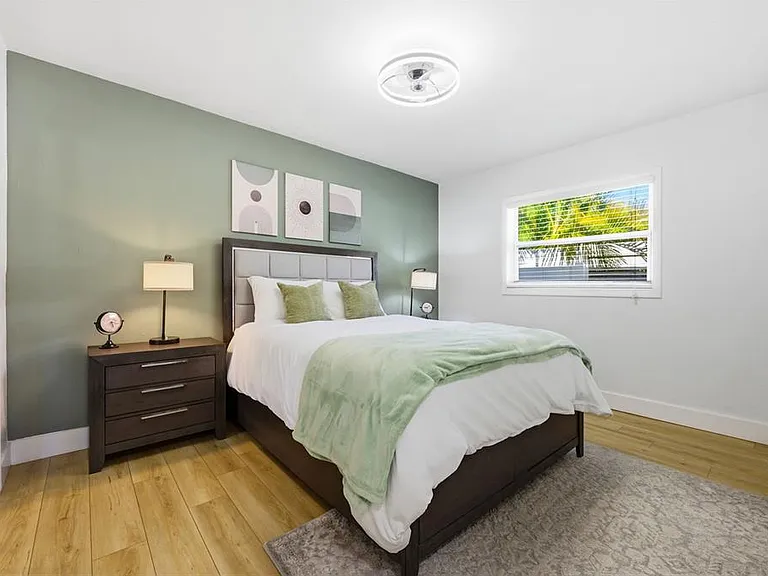 4310 W Carmen St — Photo 29