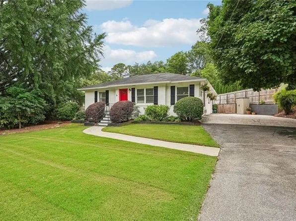 1631 Fearn Cir NE, Atlanta, GA 30319