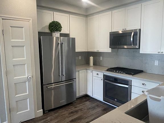 3rd image of 3091 Lina St Unit 1