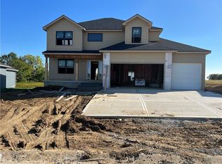 4605 NE 88th St, Kansas City, MO 64156