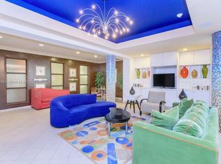 6001 SW 70th St APT 252, South Miami, FL 33143