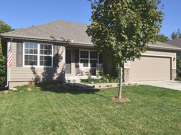 3rd image of 4308 NE 85th St