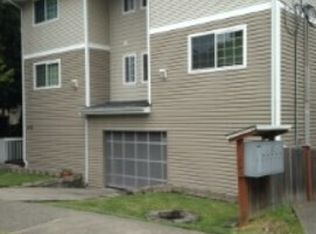 9318 Stone Ave N APT 6, Seattle, WA 98103