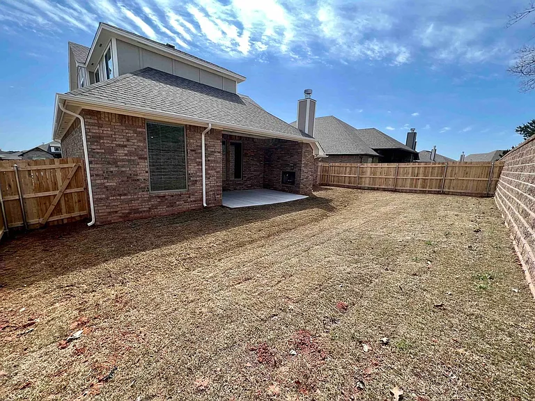 8325 Lambert Way — Photo 32