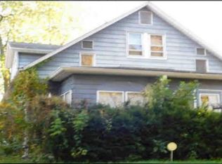 1665 E Decatur St, Decatur, IL 62521