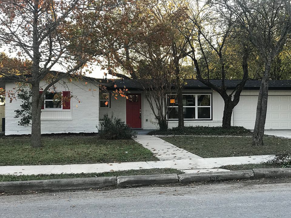 1st image of 338 Shannon Lee St