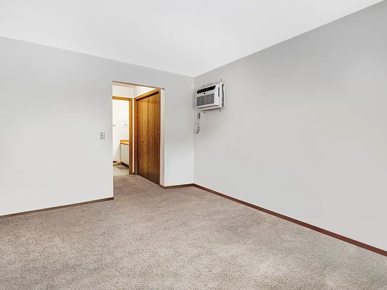 2030 Allen Blvd #3 — Photo 9