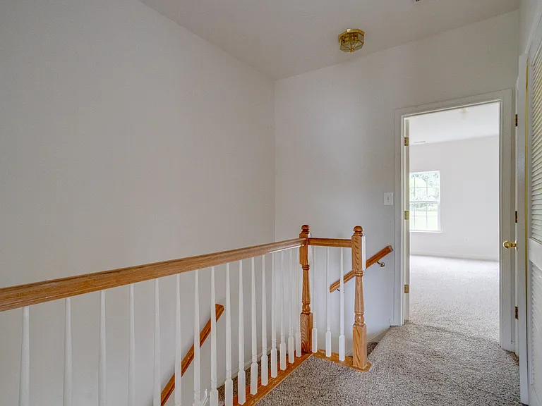 103 Buttonwood Ct — Photo 19