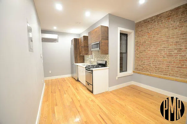 Rented by Premier Metro Realty Corp | media 66