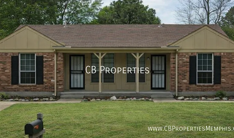 5655 Myers Rd — Photo 1