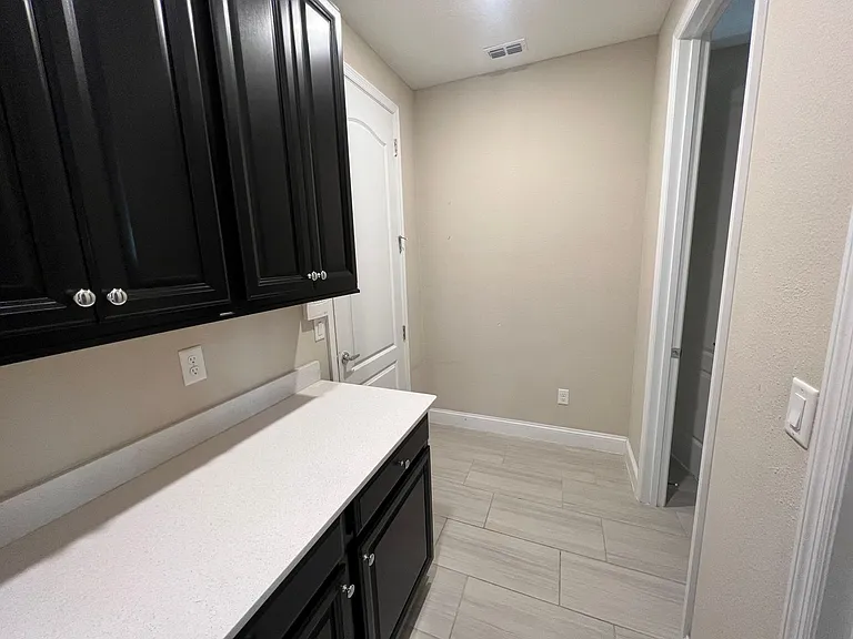 10804 John Randolph Dr — Photo 5