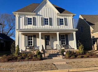 3068 Ac Freeman N Dr, Hernando, MS 38632