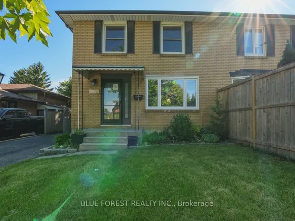 230 Cairn St, London, ON N5Z 3W7
