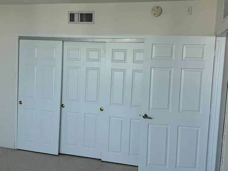 1917 Bay Dr #3 — Photo 14