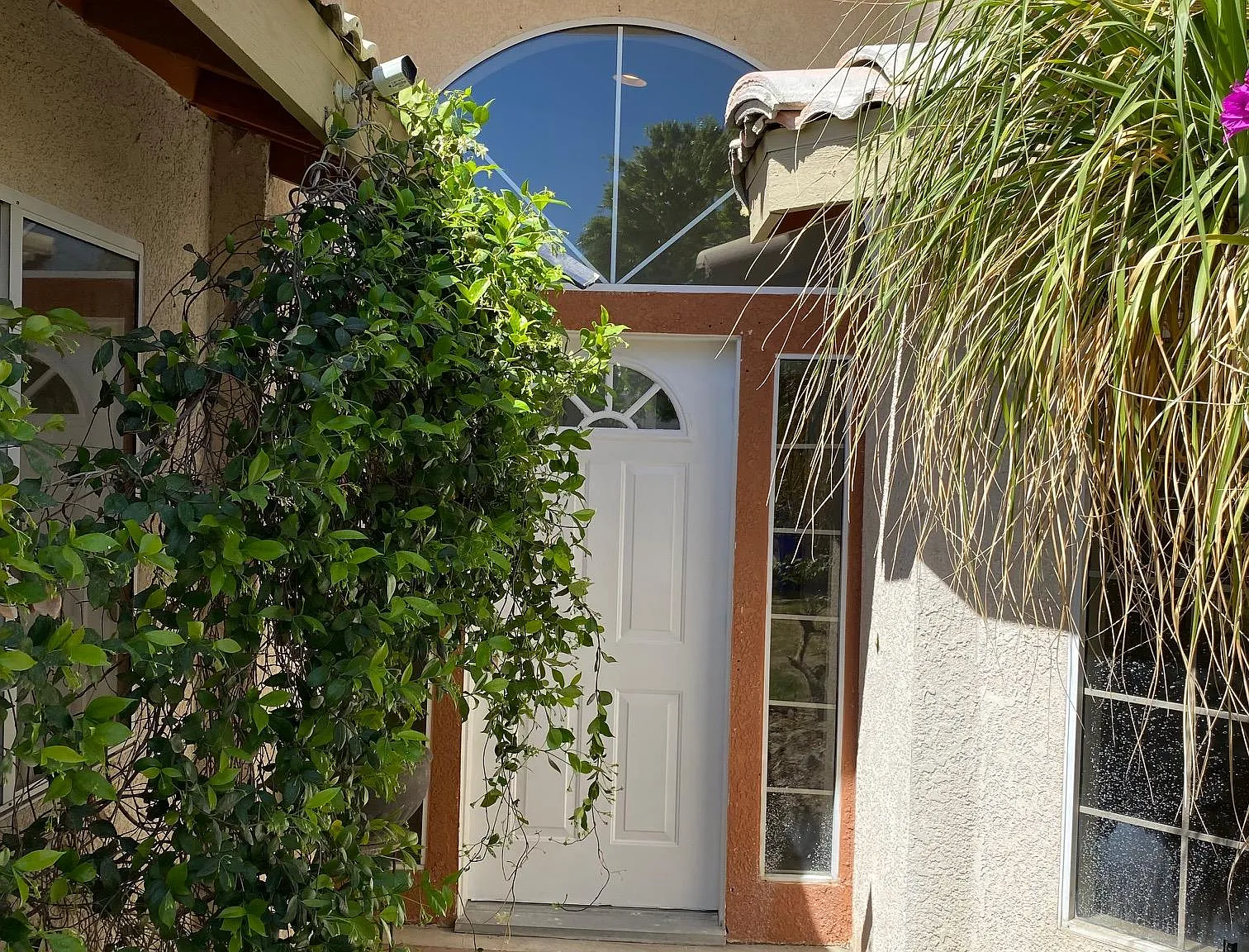 3 bed, 1554 sqft, $2,750 — Photo 2