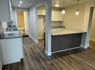 217 Brady St #4, Davenport, IA 52801