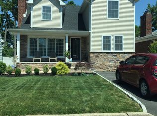116 Berwood Dr, Linden, NJ 07036