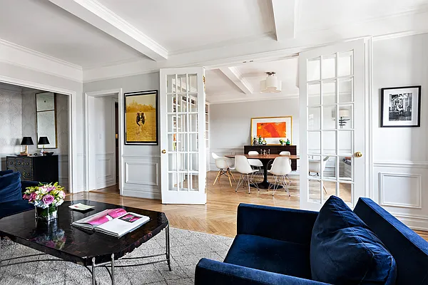 Sold by Sotheby's International Realty | media 2