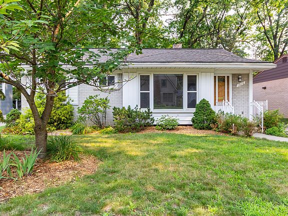 2nd image of 1016 Lawndale Dr