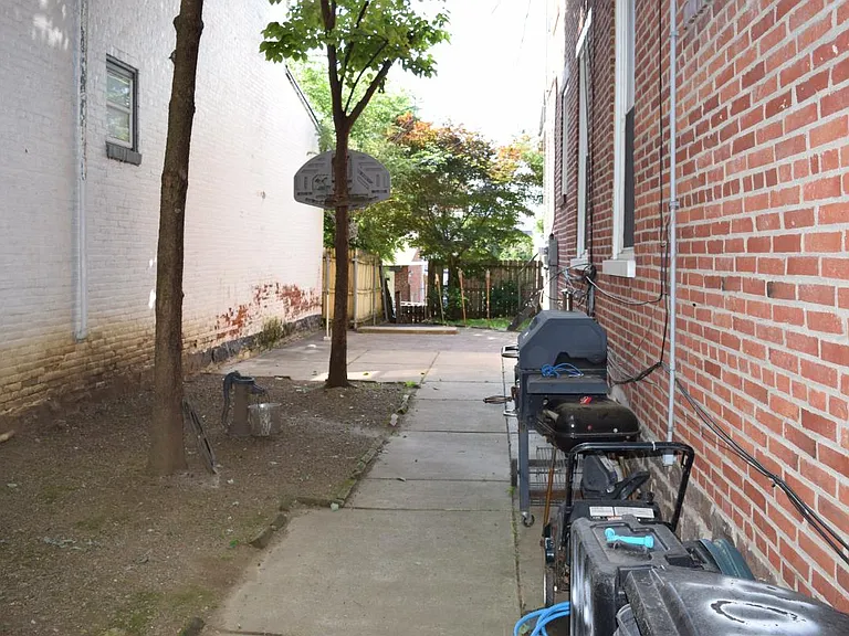 406 Green Ter #3 — Photo 10