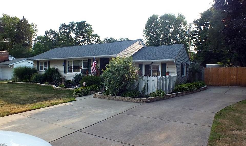 1st image of 6172 Meadowbrook Dr