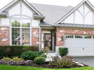 1590 Everwood Rd, Naperville, IL 60540