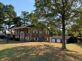 102 Hillcrest Dr, Marion, KY 42064