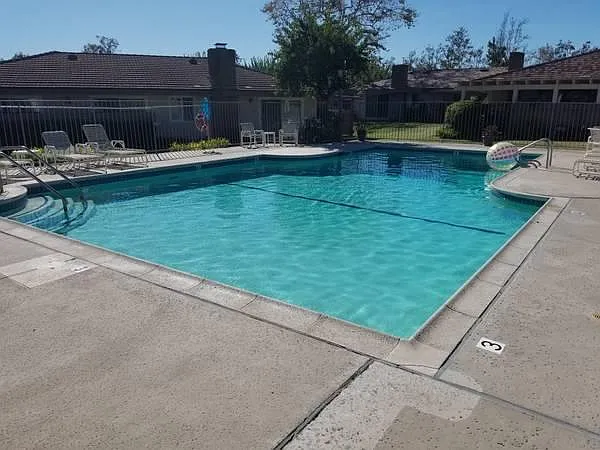 27615 Avenida Larga — Photo 7