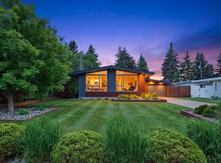 6905 102a Ave NW, Edmonton, AB T6A0S1