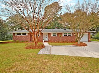 1801 Somerset Cir, Charleston, SC 29407