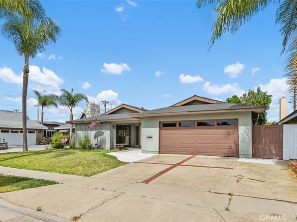 22052 Islander Ln, Huntington Beach, CA 92646