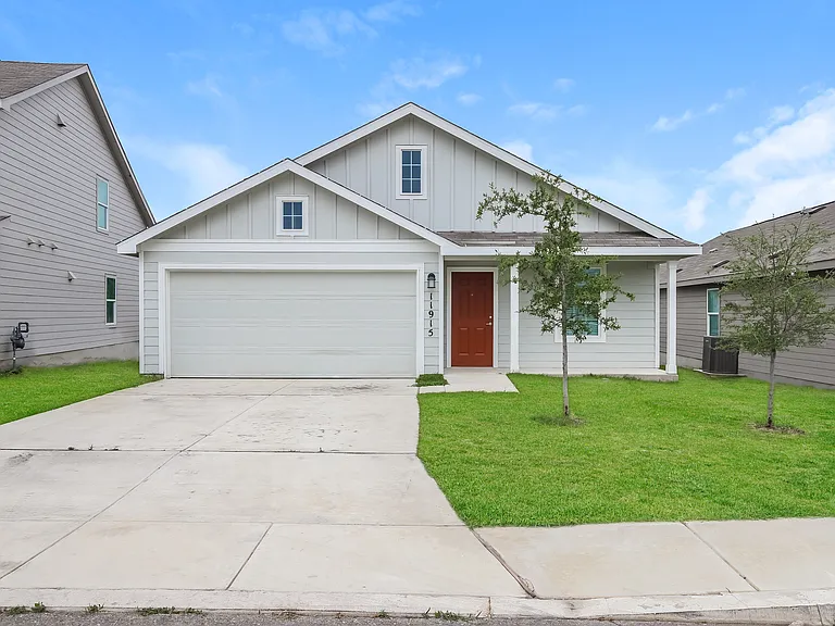 11915 Cink Dr — Photo 2