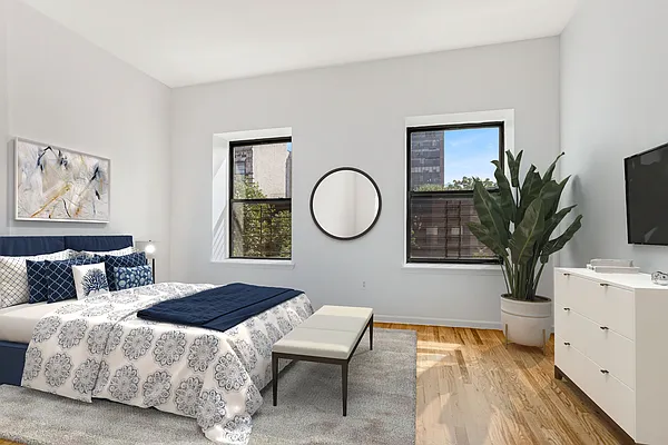 Rented by Compass | media 11