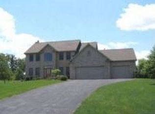 2819 E Breckenridge Dr, Byron, IL 61010