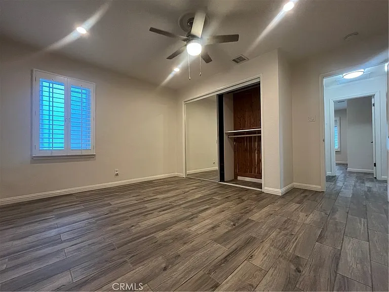 8917 Krueger St — Photo 18
