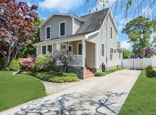 36 Richard Ave, Islip Terrace, NY 11752