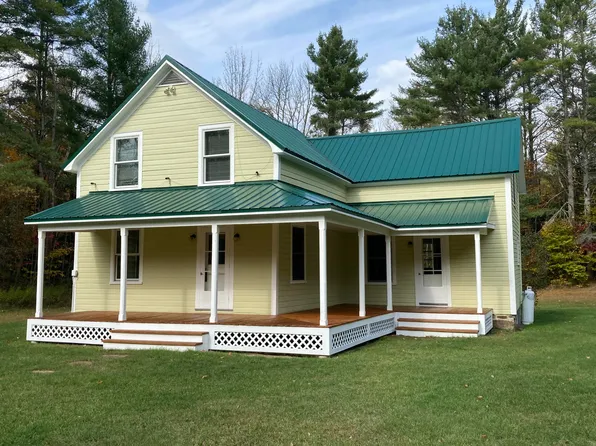 118 Sherman Lake Rd, Crown Point, NY 12928