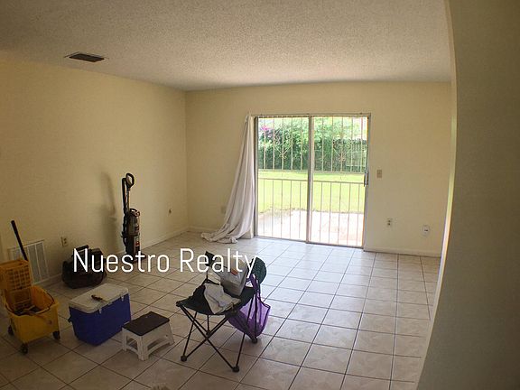 2nd image of 2644 Myakka Dr