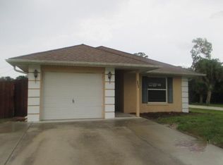 684 30th Ave SW, Vero Beach, FL 32968