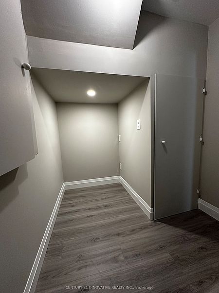 Oakville Townhouse for rent - 2 Bedrooms — photo 8