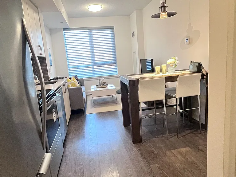 591 Sheppard Ave E #1027 — Photo 9