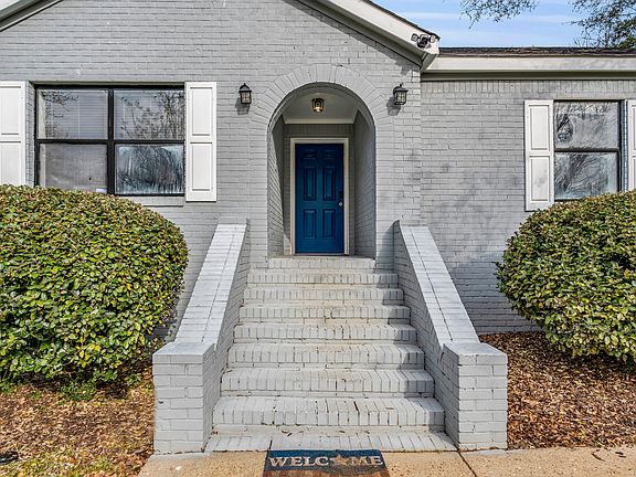 Front View from Stairway Entry