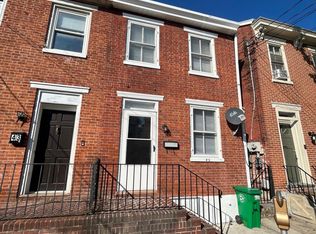 45 E North St, Carlisle, PA 17013